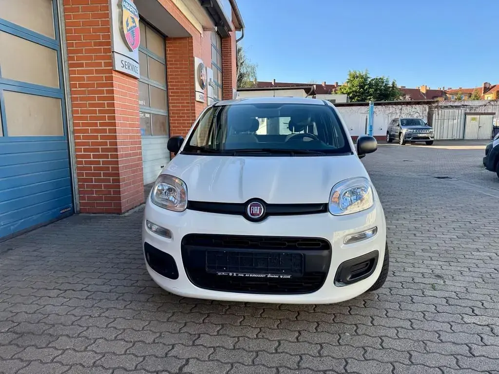 Gebraucht Fiat Panda 69 PS (50 kW) 2022 Weiß Kleinwagen