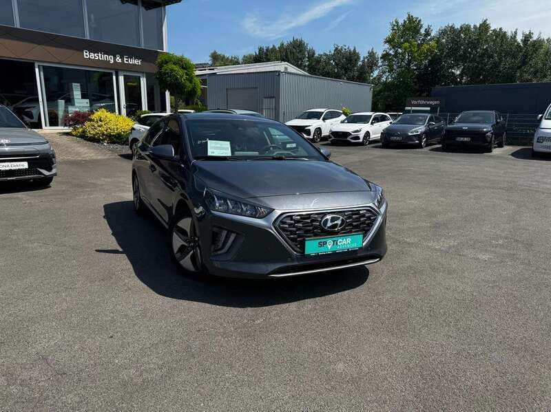 Iron gray Gebraucht 2019 Hyundai Ioniq Premium Limousine | 14.950 € (Fairer Preis) - Bild 1/4