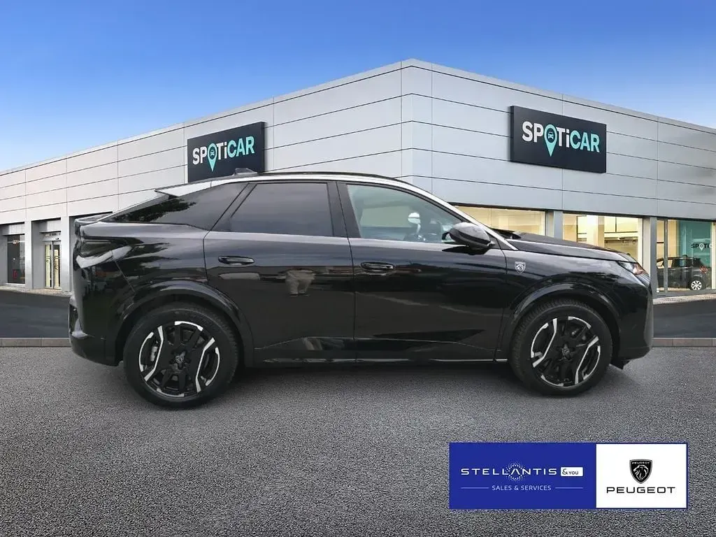 Gebraucht Peugeot e-3008 GT 156 kW (213 PS) 2026 Schwarz SUV