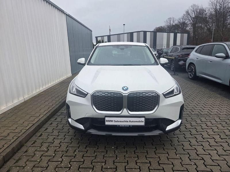Gebraucht BMW iX1 Performance 230 kW (313 PS) 2023 Weiss SUV