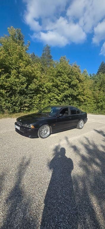 Gebraucht BMW 530 231 PS (169 kW) 2000 Schwarz Limousine