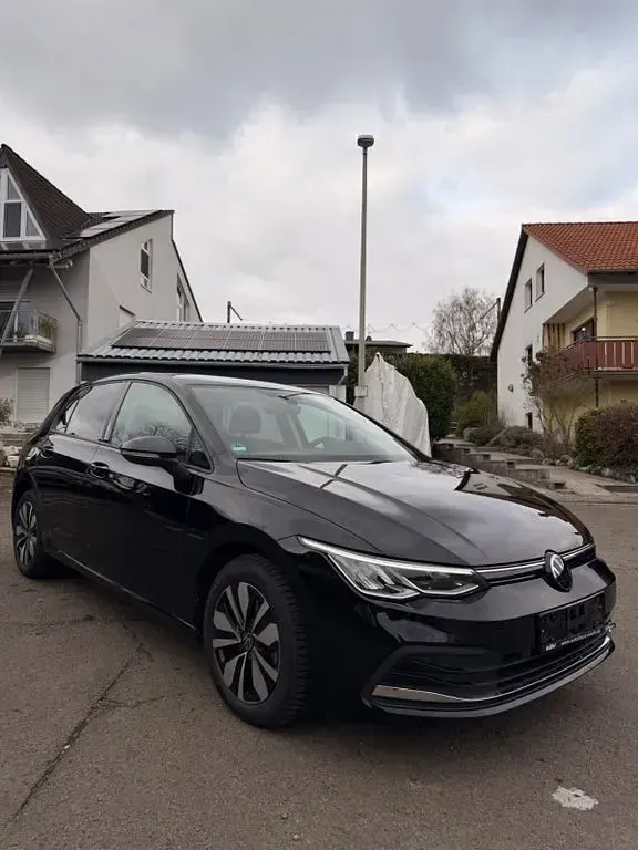 Occasion VW Golf VIII Move 150 ch (110 kW) 2023 Noir Berline