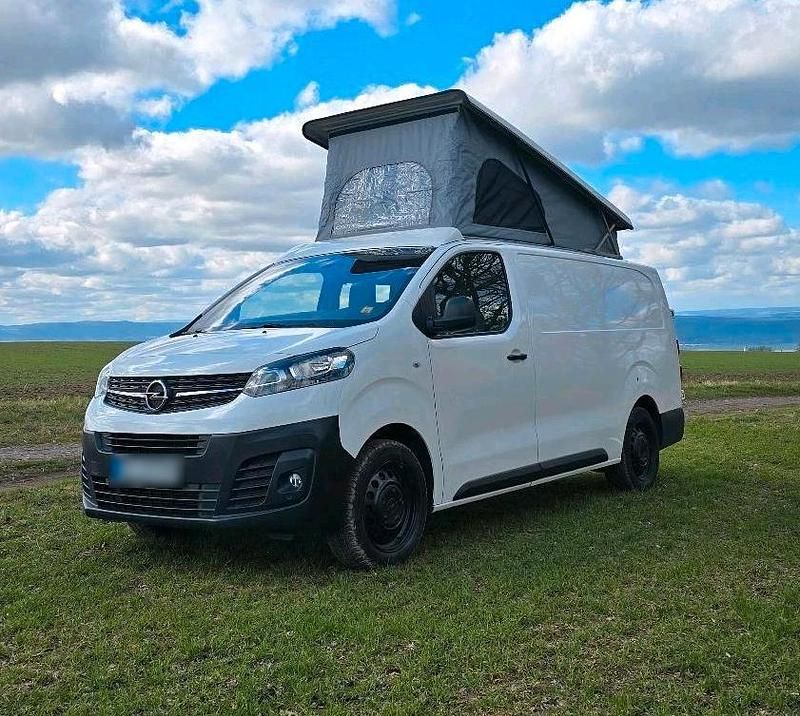 Gebraucht Opel Vivaro 177 PS (130 kW) 2020 Weiß Van / Kleinbus