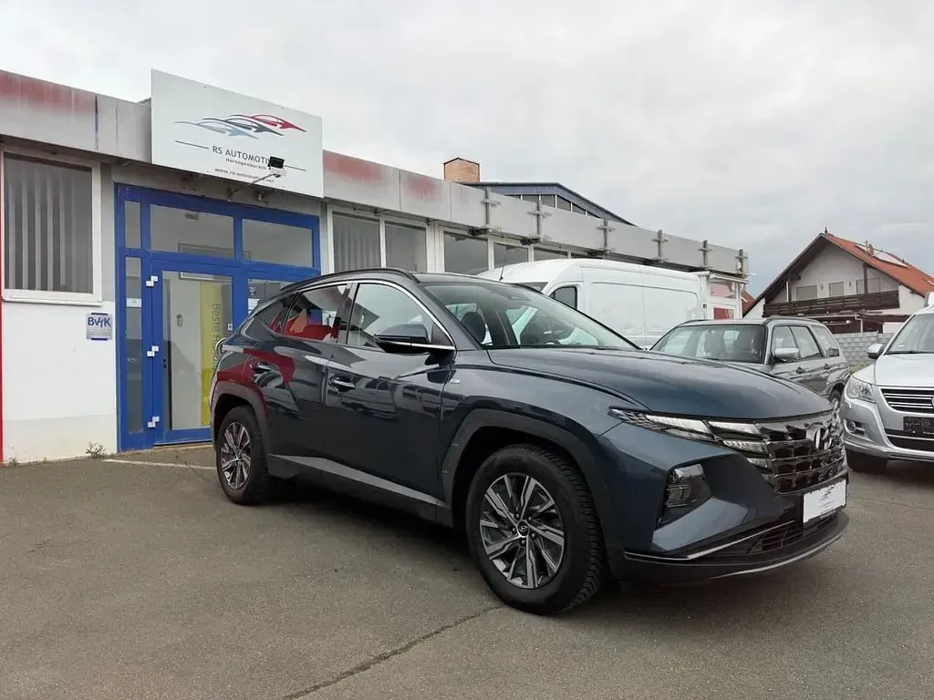 Gebraucht Hyundai Tucson Select 150 PS (110 kW) 2020 Grau SUV