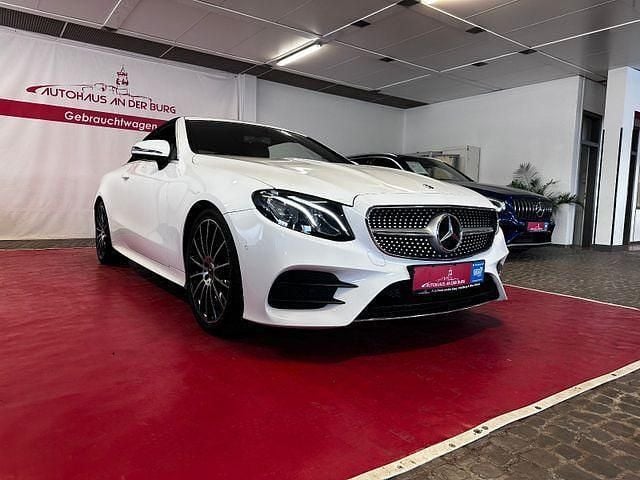 Gebraucht Mercedes E200 AMG 211 PS (155 kW) 2020 Polarweiss  unilack Cabrio