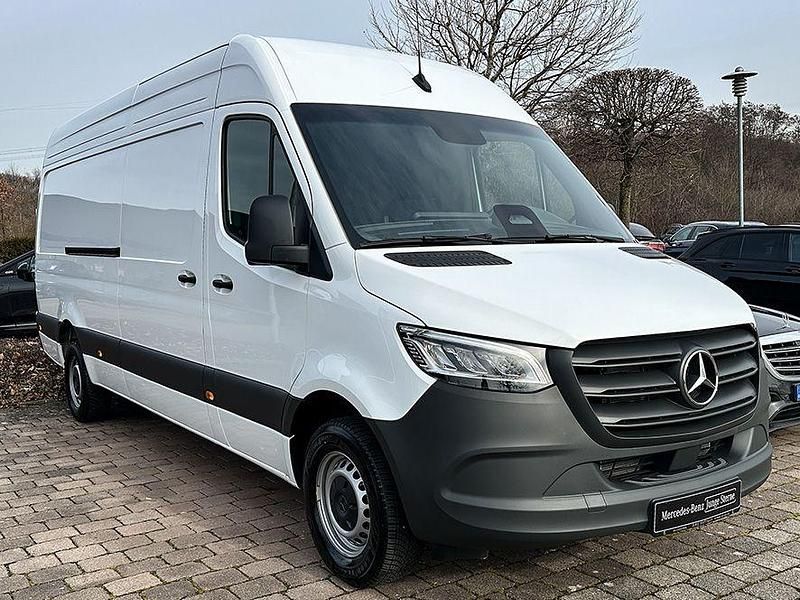 Gebraucht Mercedes Sprinter 170 PS (125 kW) 2024 Weiß Van