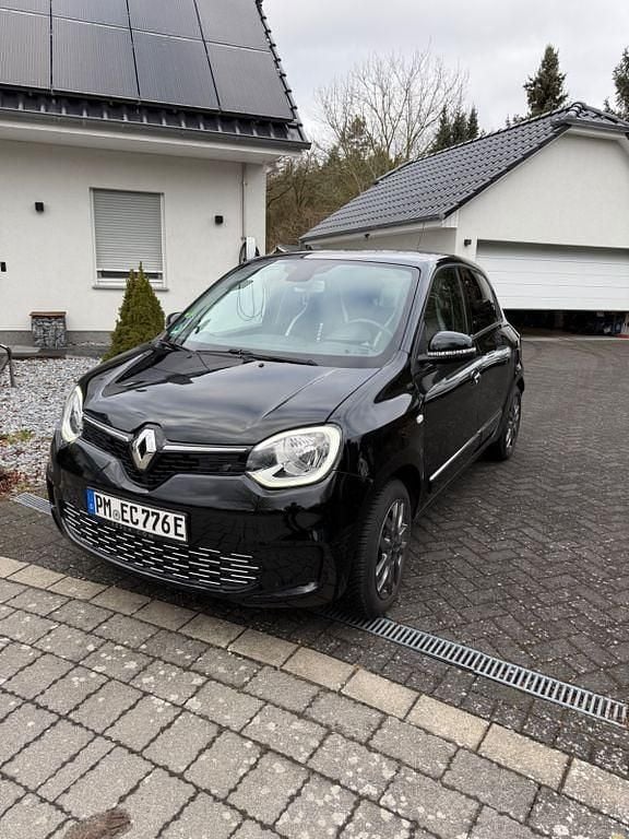 Gebraucht Renault Twingo Urban Night 60 kW (82 PS) 2021 Schwarz Kleinwagen