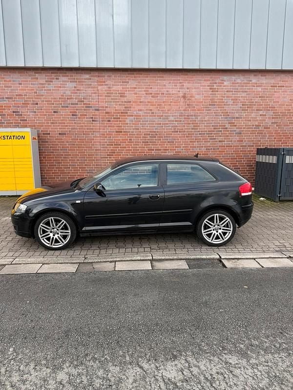 Second-hand Audi A3 148 CP (108 kW) 2007 Negru Hatchback