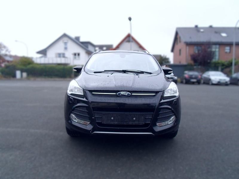 Gebraucht Ford Kuga 150 PS (110 kW) 2013 Schwarz SUV