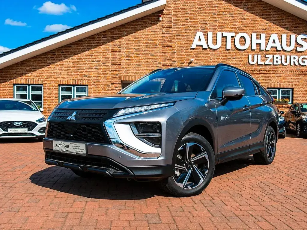 Gebraucht Mitsubishi Eclipse Cross 98 PS (72 kW) 2022 Grau SUV