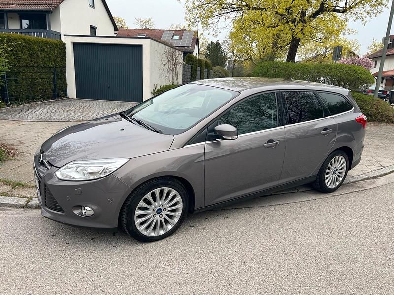 Second-hand Ford Focus 182 CP (133 kW) 2011 Maro Break