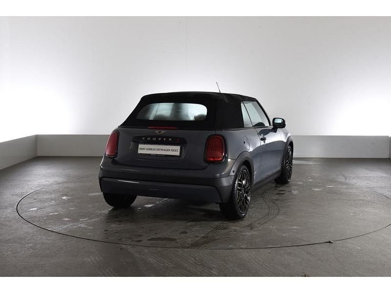 Gebraucht Mini Cooper S Cabriolet Favoured 204 PS (150 kW) 2025 Grau Cabrio
