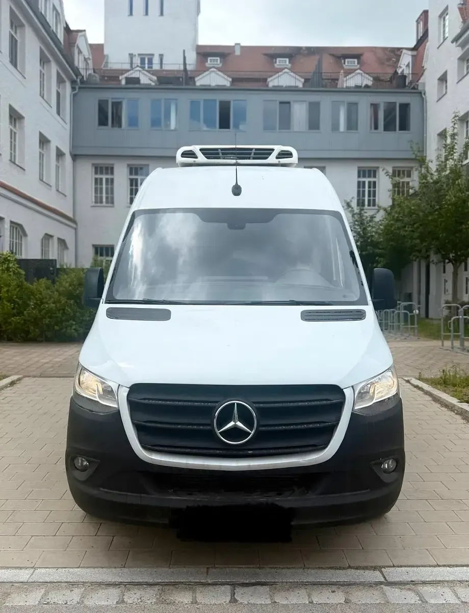 Gebraucht Mercedes Sprinter 143 PS (105 kW) 2021 Weiß Van
