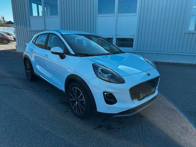 Gebraucht Ford Puma Titanium 125 PS (91 kW) 2022 Frostweiß (metallic) SUV