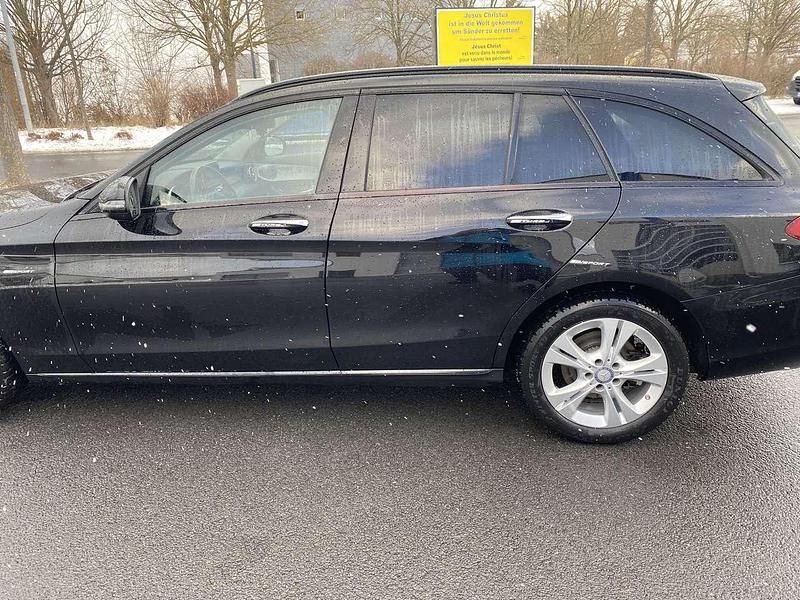 Gebraucht Mercedes 220 170 PS (125 kW) 2017 Schwarz Kombi