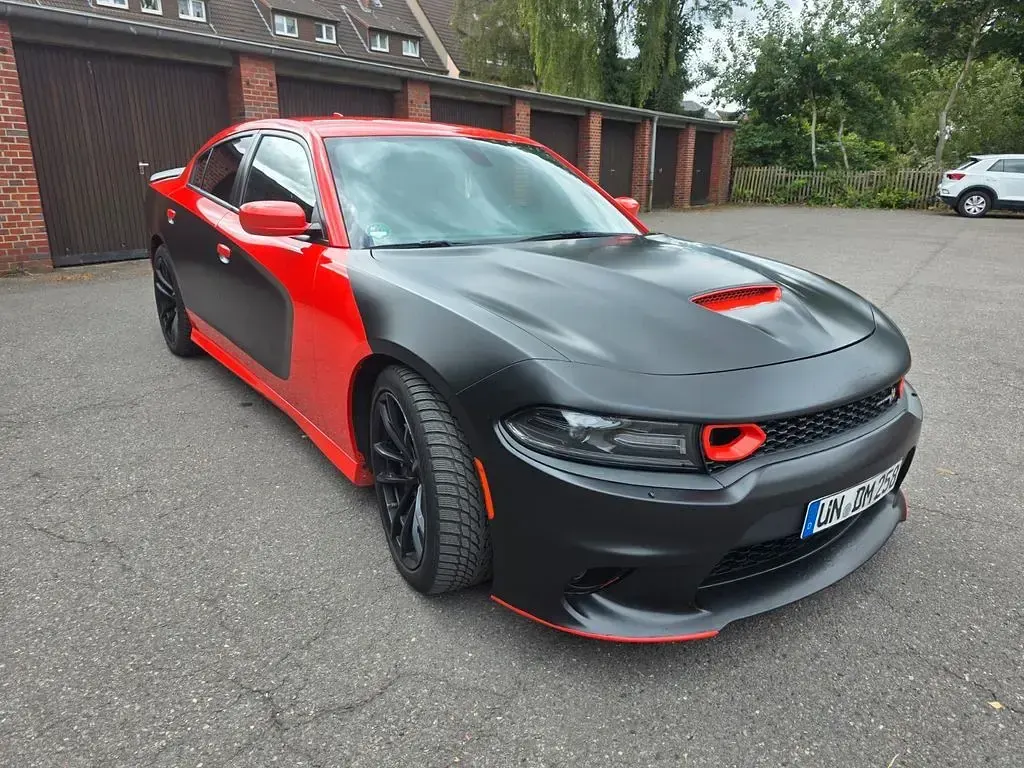 Gebraucht Dodge Charger 492 PS (361 kW) 2021 Orange Limousine