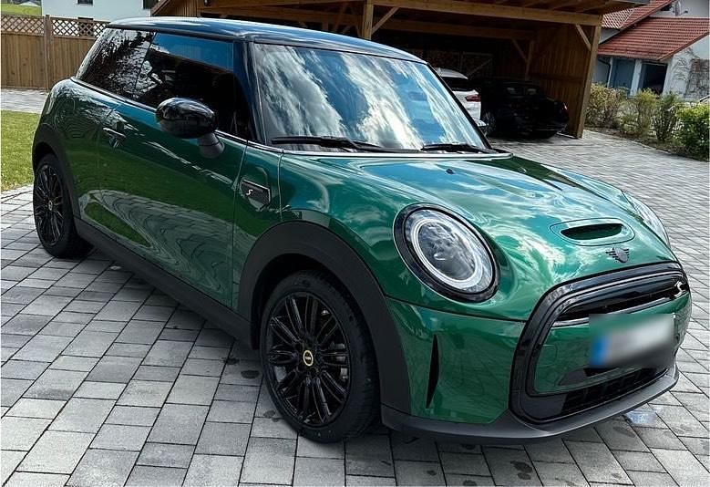 Gebraucht Mini Cooper SE 135 kW (184 PS) 2022 Grün Kleinwagen