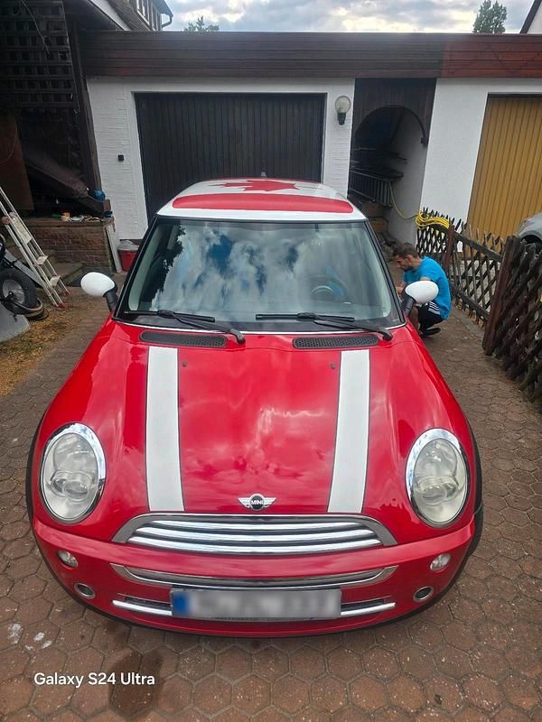 Rot Gebraucht 2005 Mini Cooper Coupé Coupé | 1.700 € (Guter Preis) - Bild 1/4