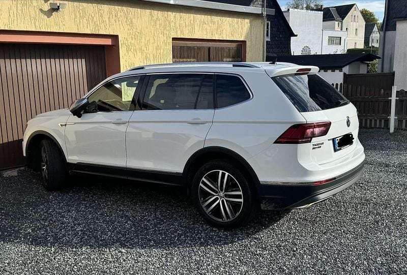 Gebraucht VW Tiguan Allspace Highline 190 PS (139 kW) 2019 Weiß SUV