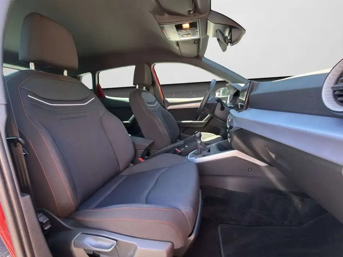 Gebraucht Seat Arona FR 116 PS (85 kW) 2024 Desire rot metallic (metallic) SUV