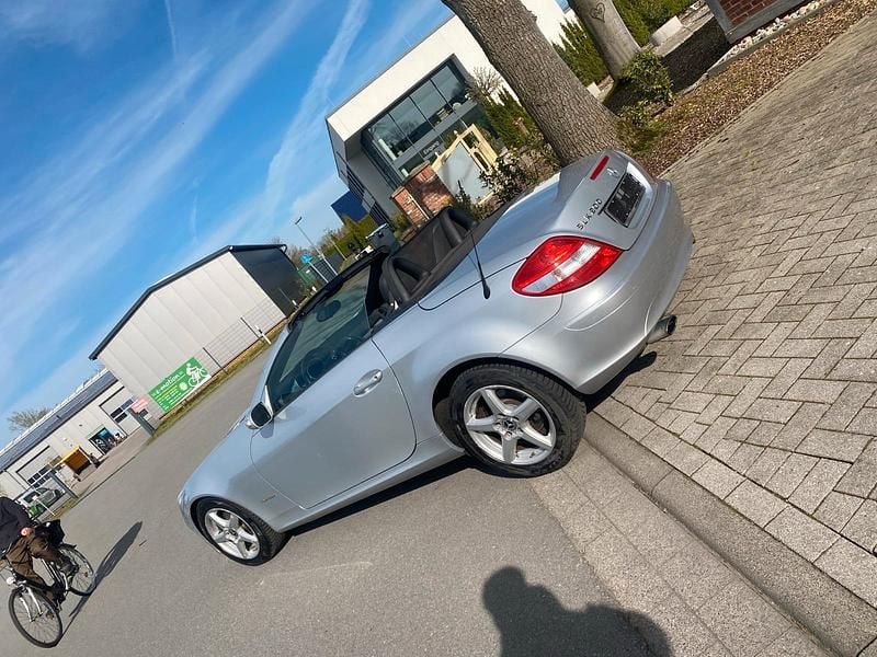 Gebraucht Mercedes SLK200 160 PS (117 kW) 2005 Silber Cabrio