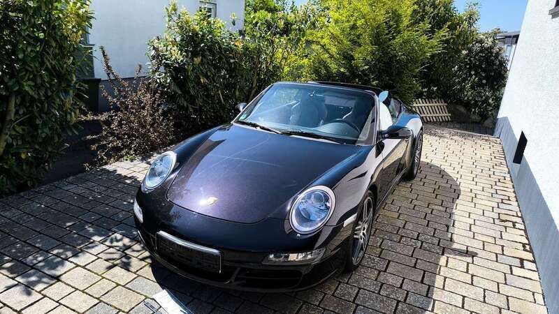 Schwarz Gebraucht 2007 Porsche 911 Carrera S Cabriolet Cabrio | 52.900 € (Fairer Preis) - Bild 1/4