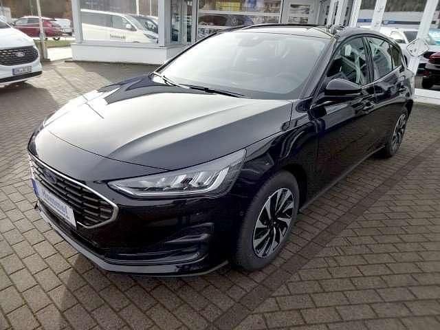 Neu Ford Focus Titanium 155 PS (114 kW) 2025 Agateblack Limousine