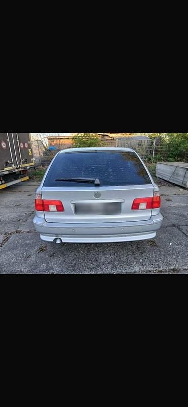 Gebraucht BMW 525 163 PS (119 kW) 2003 Silber Kombi