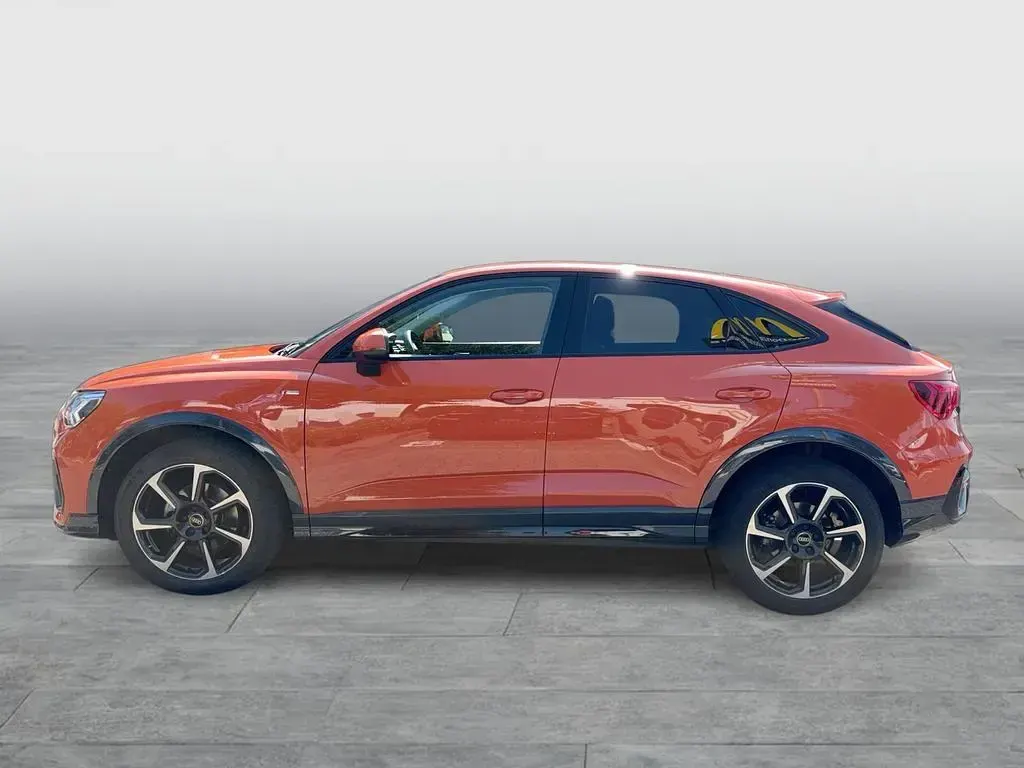 Gebraucht Audi Q3 Sportback S-Line 150 PS (110 kW) 2025 Orange SUV
