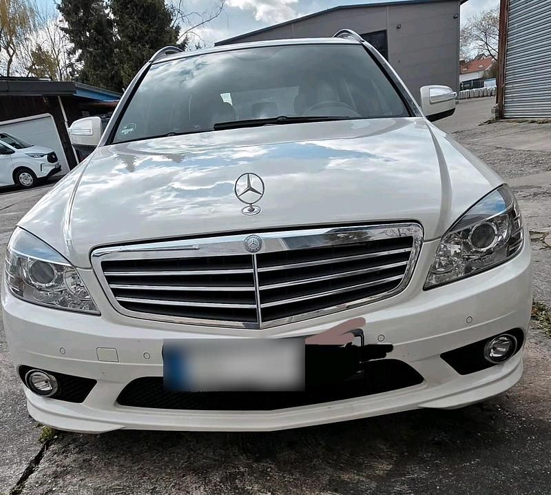 Gebraucht Mercedes C220 170 PS (125 kW) 2008 Weiß Kombi