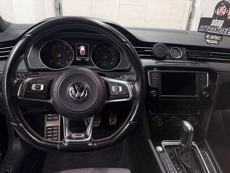 Gebraucht VW Passat R-line 179 PS (131 kW) 2015 Schwarz Limousine
