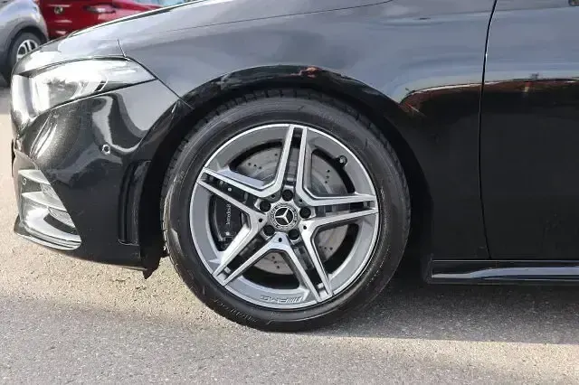 Używany Mercedes A250 AMG line 2018 Czarny
