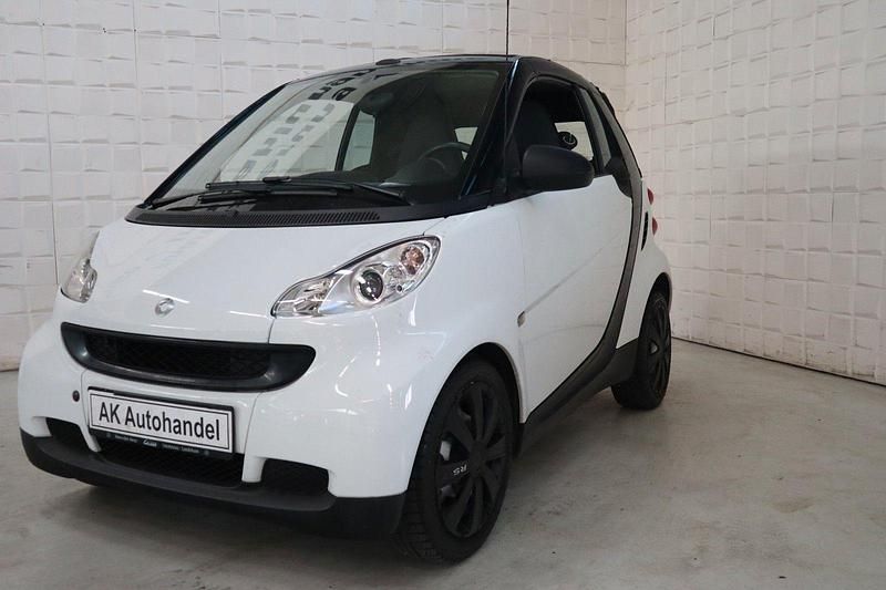 Schwarz Gebraucht 2007 Smart ForTwo Coupé Basis Cabrio | 3.999 € (Guter Preis) - Bild 1/4
