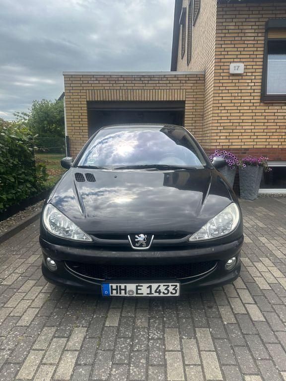 Gebraucht 2004 Peugeot 206 Limousine | 1.599 € (Fairer Preis) - Bild 1/4
