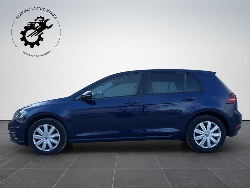 Second-hand VW Golf VII Join 150 CP (110 kW) 2018 Albastru Berlinǎ