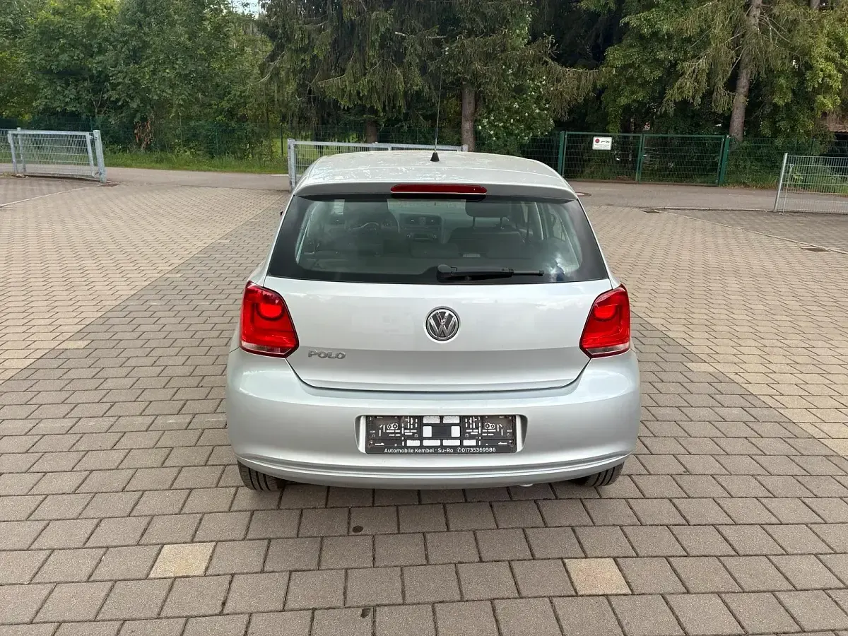 Gebraucht VW Polo Trendline 60 PS (44 kW) 2013 Silber Kleinwagen