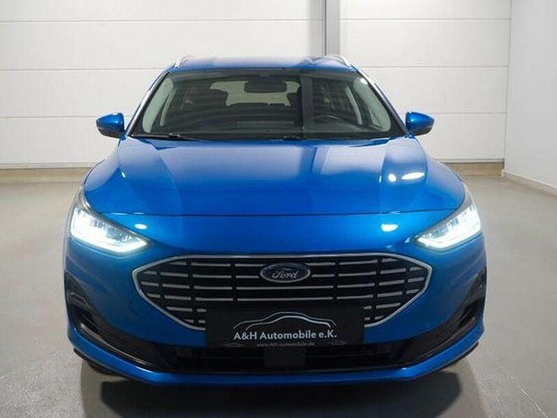Gebraucht Ford Focus Titanium X 116 PS (85 kW) 2024 Blau Limousine