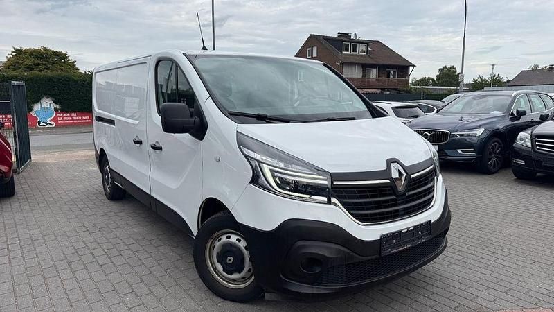 Weiß Gebraucht 2020 Renault Trafic Van | 13.300 € (Guter Preis) - Bild 1/4