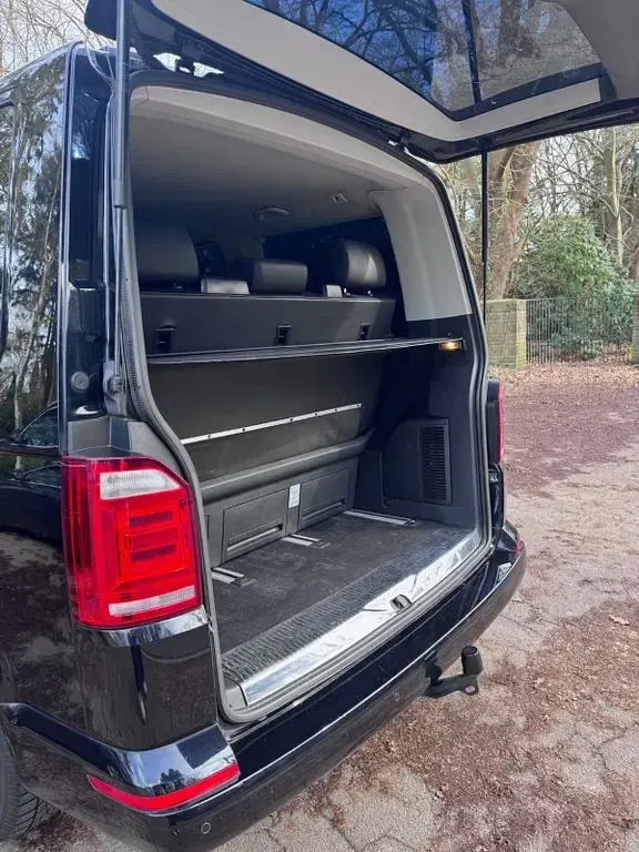 Gebraucht VW Multivan Generation Six 204 PS (150 kW) 2017 Schwarz Van / Kleinbus