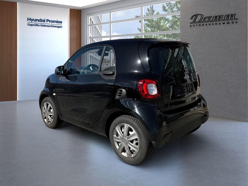 Gebraucht Smart ForTwo Coupé 60 kW (82 PS) 2020 Schwarz Coupé