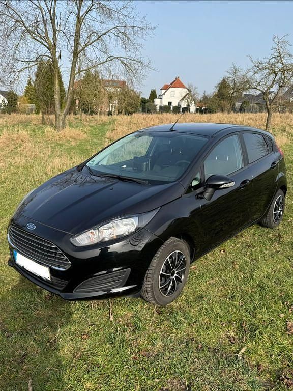 Gebraucht Ford Fiesta SYNC Edition 80 PS (58 kW) 2013 Schwarz Kleinwagen
