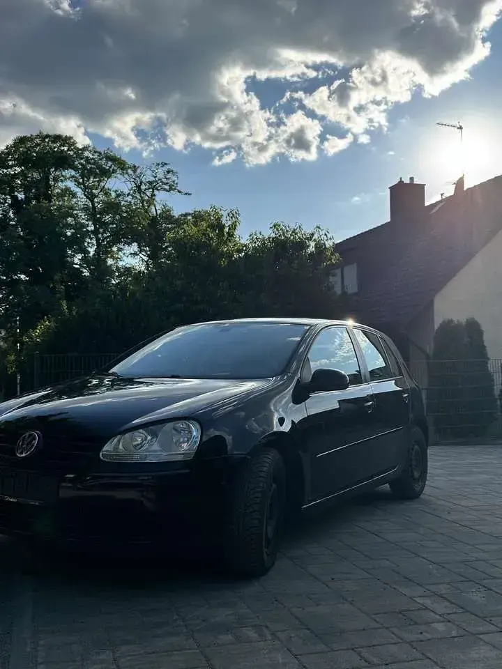 Gebraucht VW Golf IV Comfortline 140 PS (102 kW) 2006 Limousine