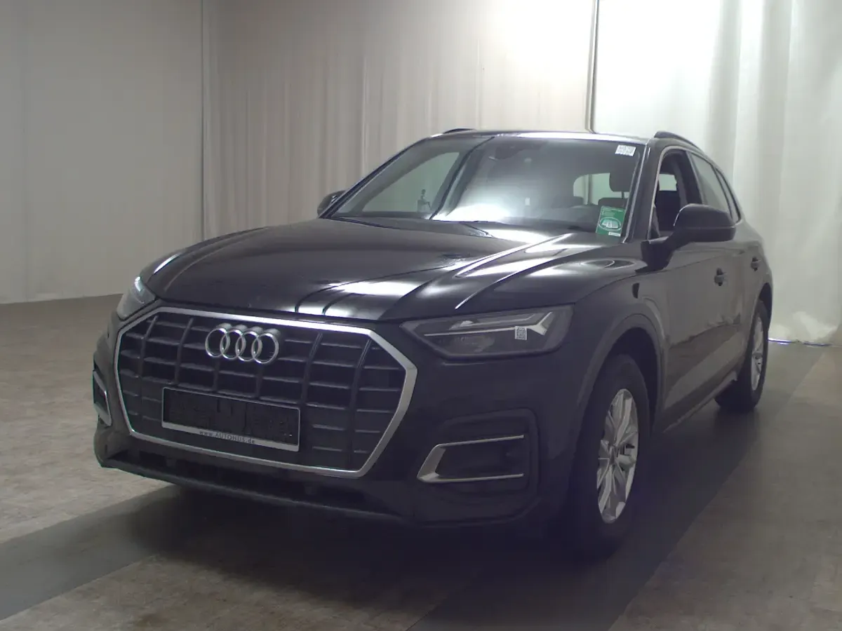 Gebraucht Audi Q5 Business 163 PS (119 kW) 2022 Schwarz SUV