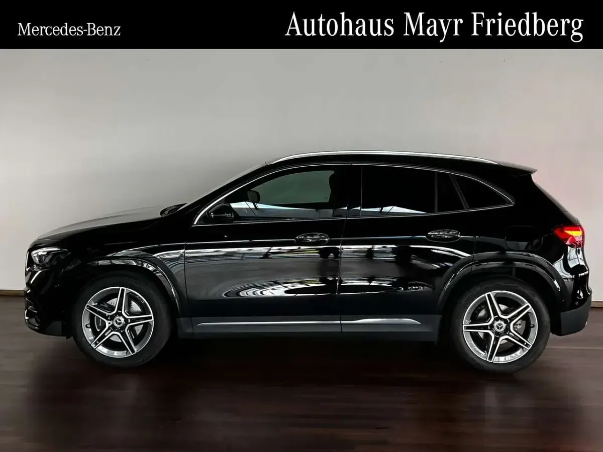 Gebraucht Mercedes GLA200 AMG 163 PS (119 kW) 2026 Unilack nachtschwarz SUV