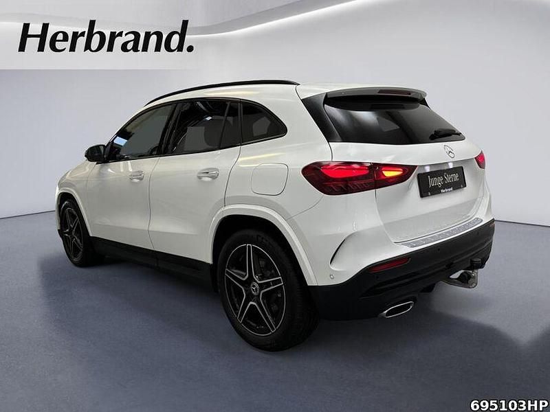 Gebraucht Mercedes GLA220 AMG 190 PS (139 kW) 2024 Unilack polarweiß SUV