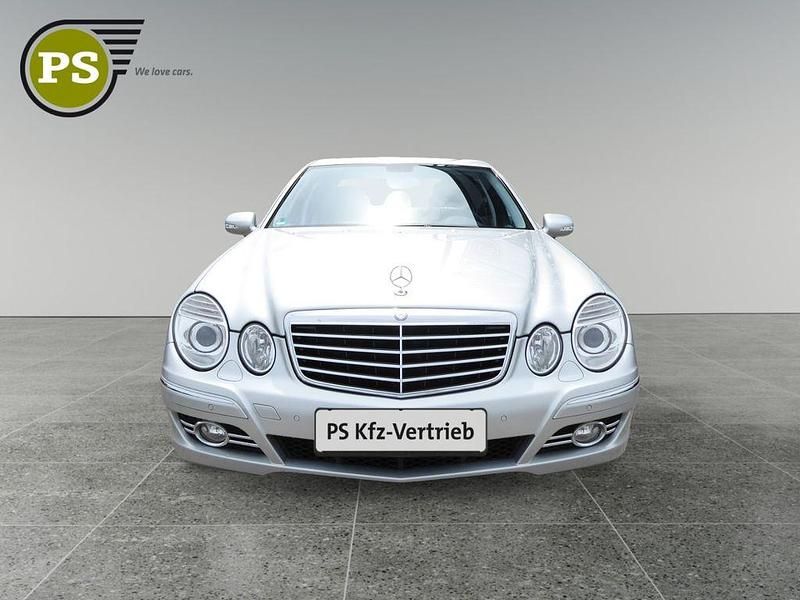 Gebraucht Mercedes E230 Sport 204 PS (150 kW) 2007 Silber Limousine