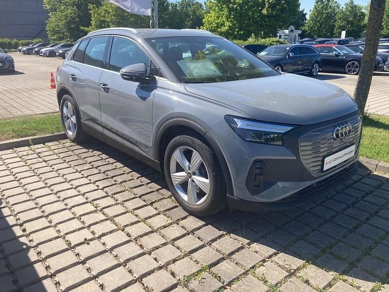 Gebraucht Audi Q4 e-tron 150 kW (204 PS) 2022 Grau SUV