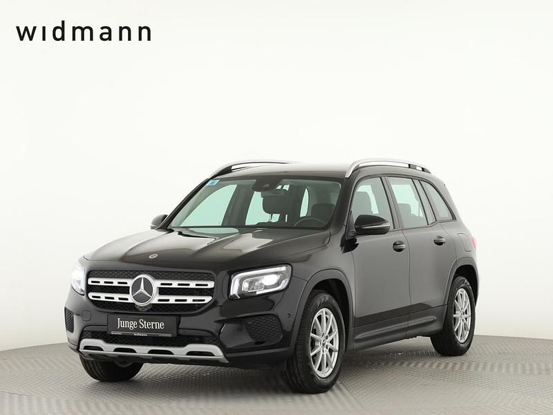 Unilack nachtschwarz Gebraucht 2022 Mercedes GLB200 SUV | 34.850 € (Guter Preis) - Bild 1/4