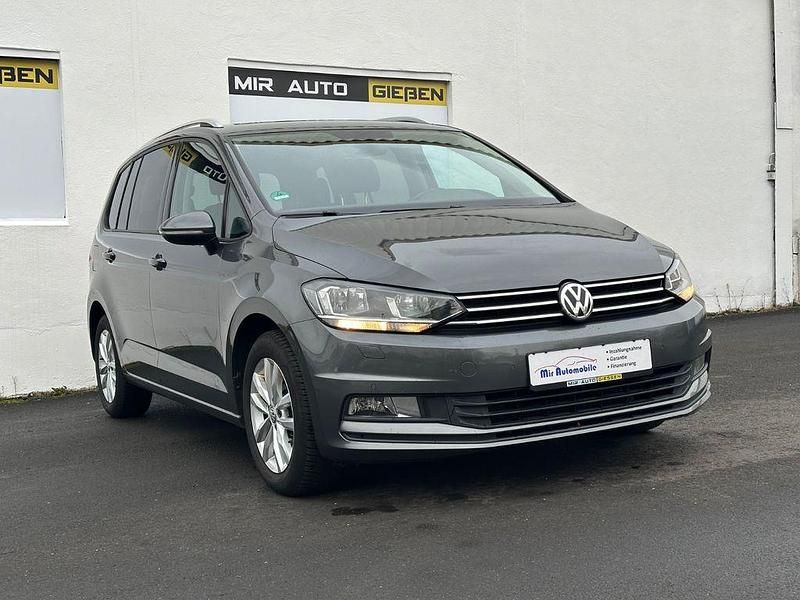 Gebraucht VW Touran 116 PS (85 kW) 2016 Grau Van / Kleinbus