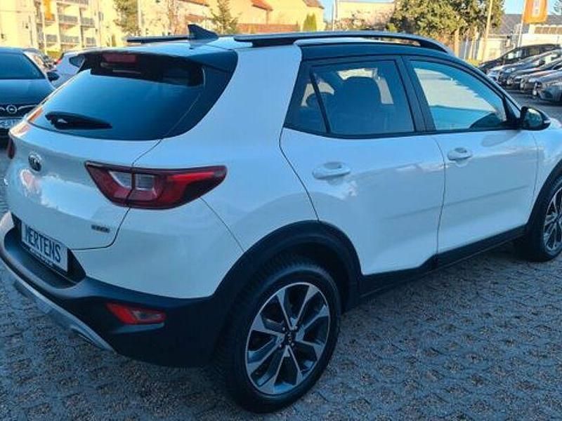 Gebraucht Kia Stonic Vision 120 PS (88 kW) 2018 Weiß SUV